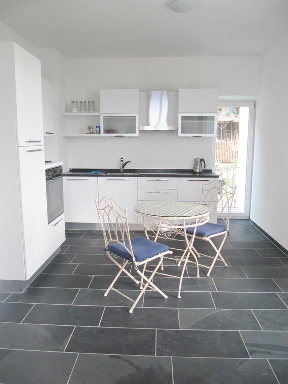 Ca' Dogana Vegia Apartment Pugerna Phòng bức ảnh